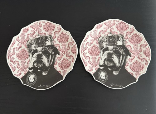 Baci milano love - dog, side